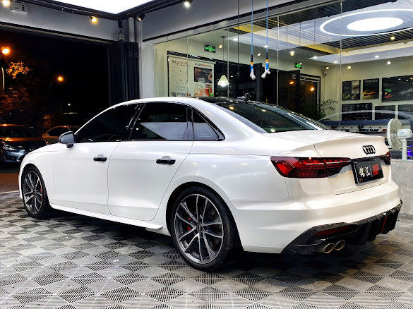 Gloss Metallic Pearl White