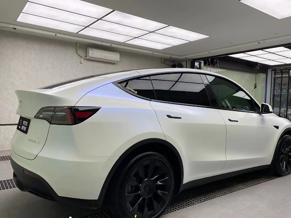 Matte White to Blue