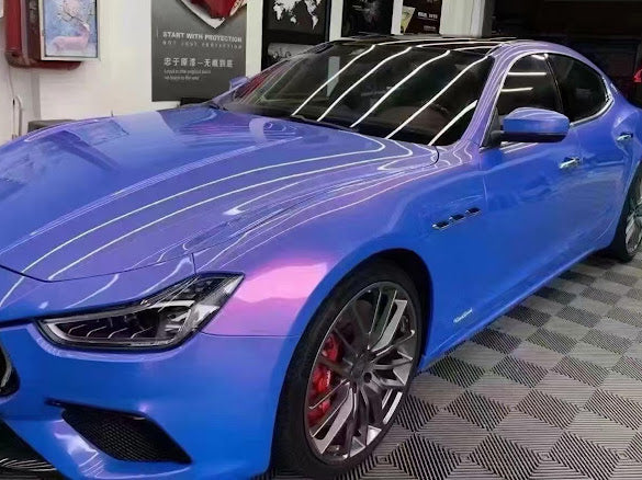 Gloss Metallic Red on Blue Pearlescent