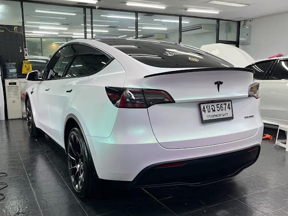 Matte White to Green