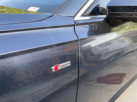 Gloss Pearl Black