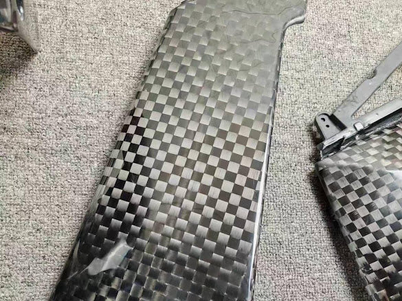 Gloss Grid Carbon Fiber