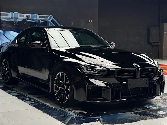 Gloss Black