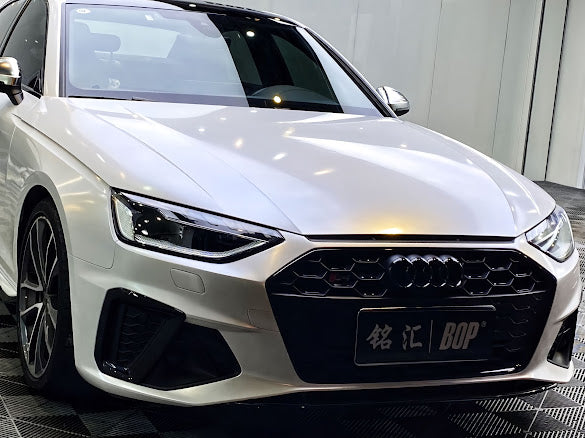 Gloss Metallic Pearl White