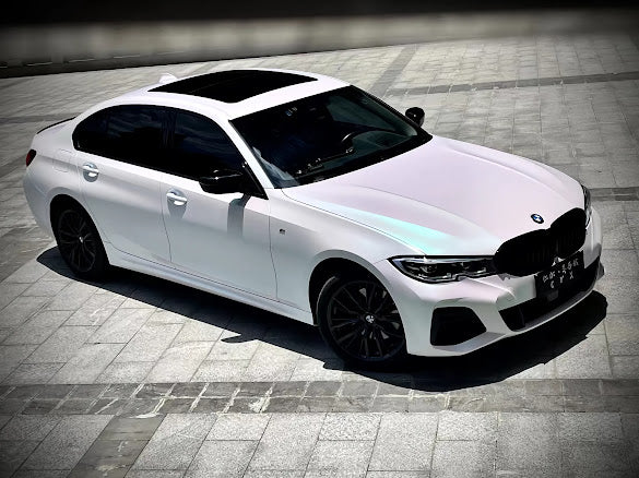 Matte White to Green