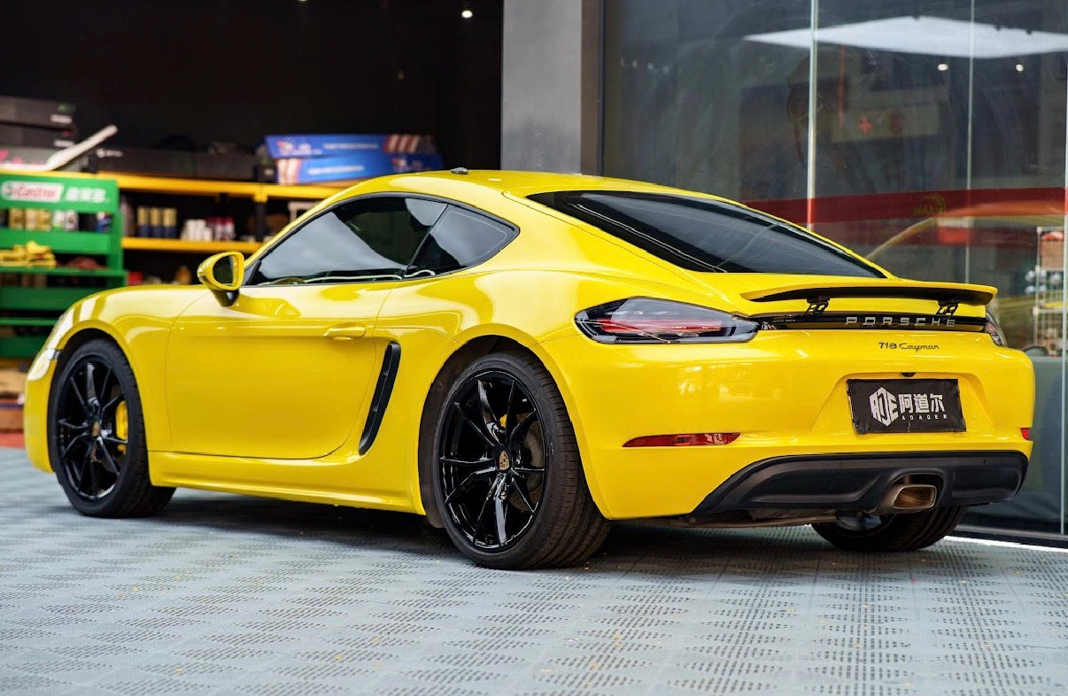Gloss Racing Yellow