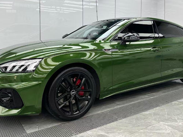 Gloss Audi Sonoma Green