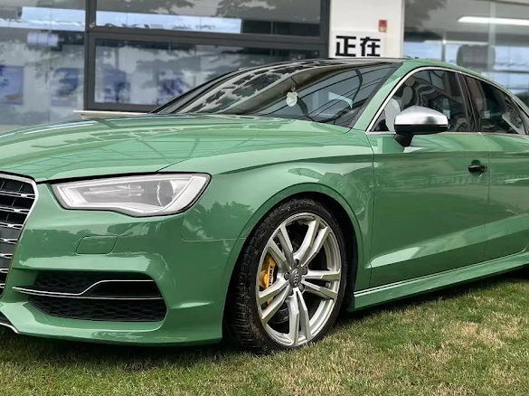 Gloss Porsche Onium Green