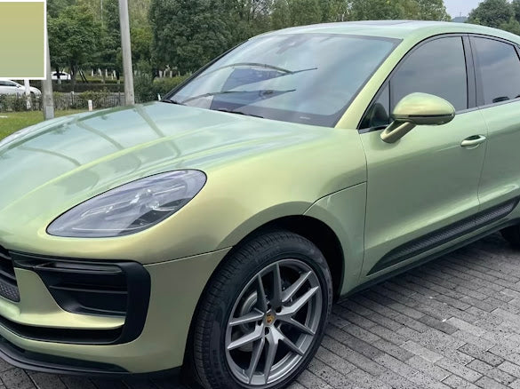 Gloss Urban Green / Light Green Pearlescent