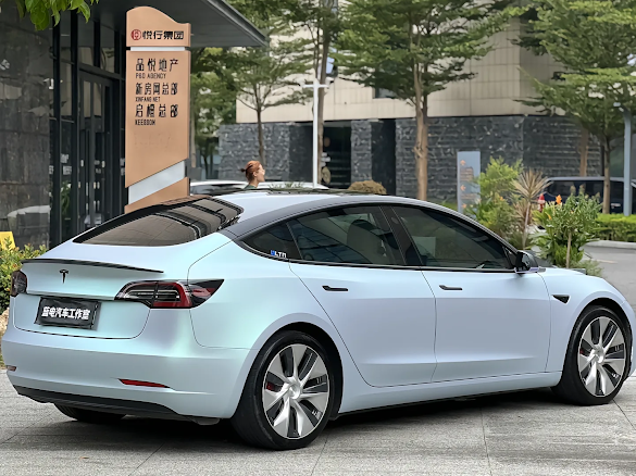 Matte Light Blue / Green Pearlescent
